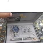 بوكس هدية الفخامة فضي 1 3ff2dee5-bca0-411d-9466-397930a778d3.png